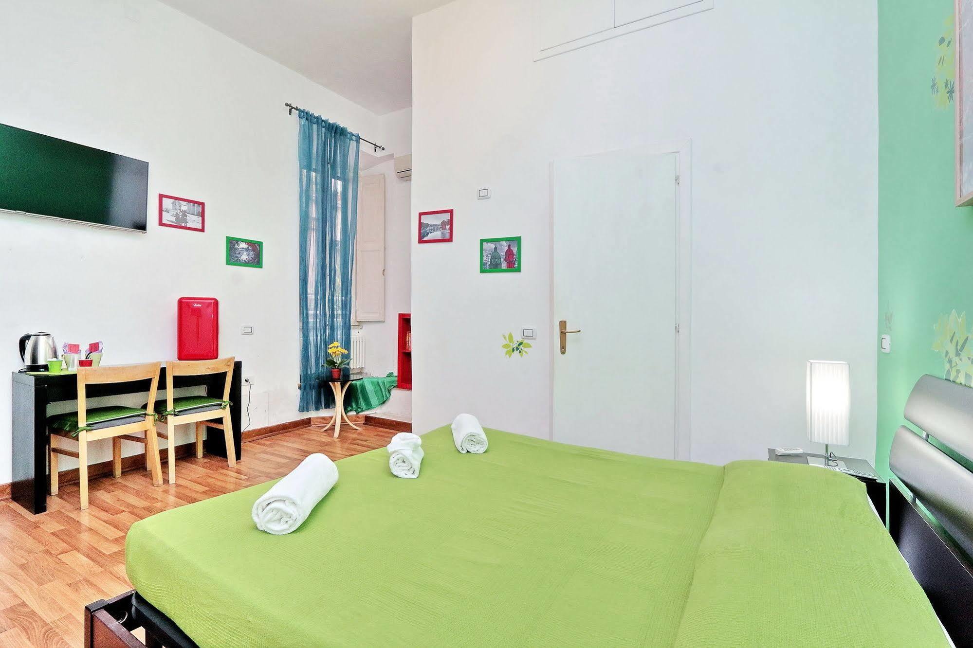 Lucky Domus Rooms Rome Bagian luar foto