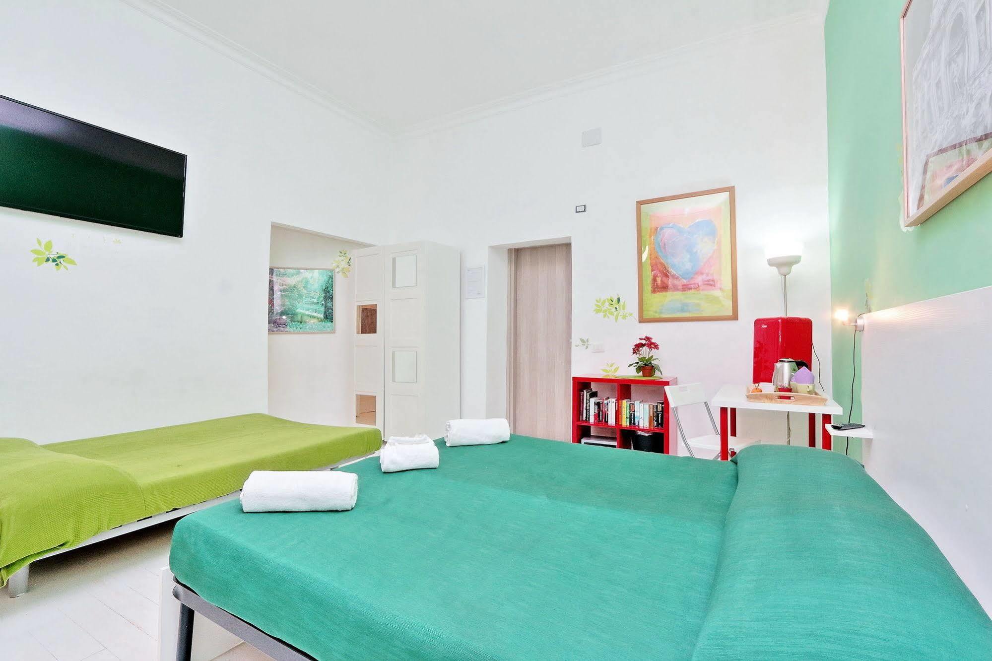 Lucky Domus Rooms Rome Bagian luar foto